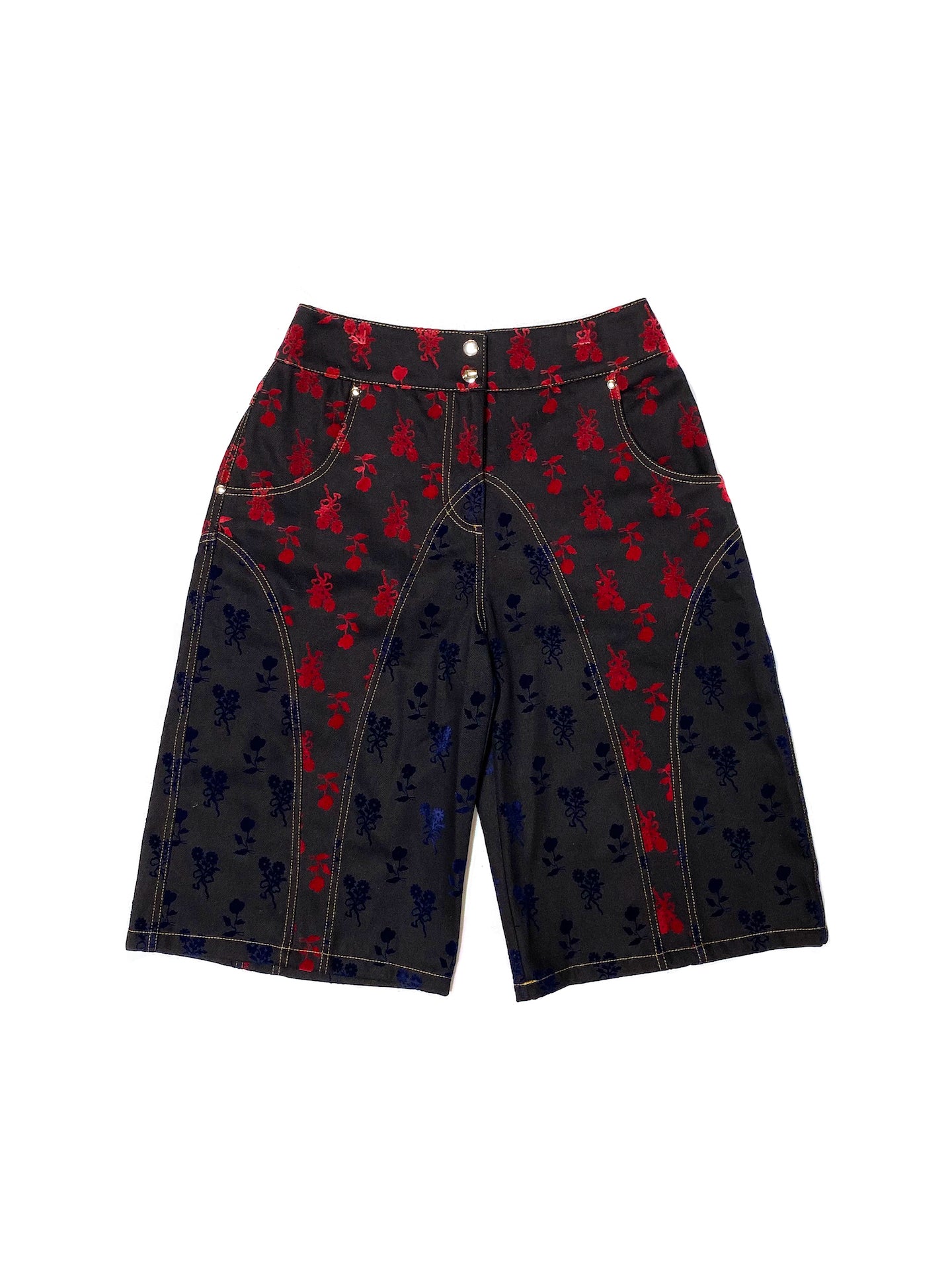 V-Shorts